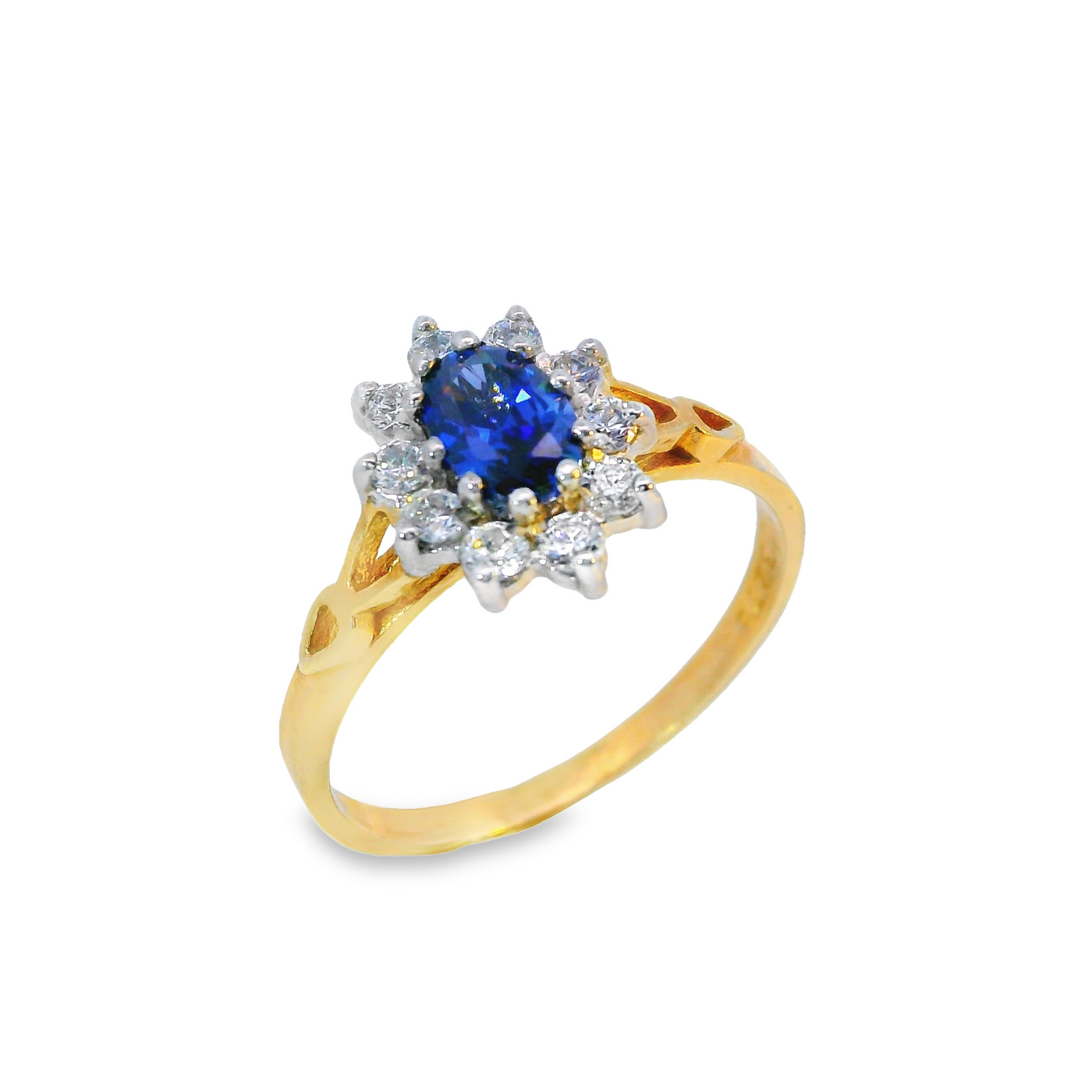 Oval Cluster with detail shoulders