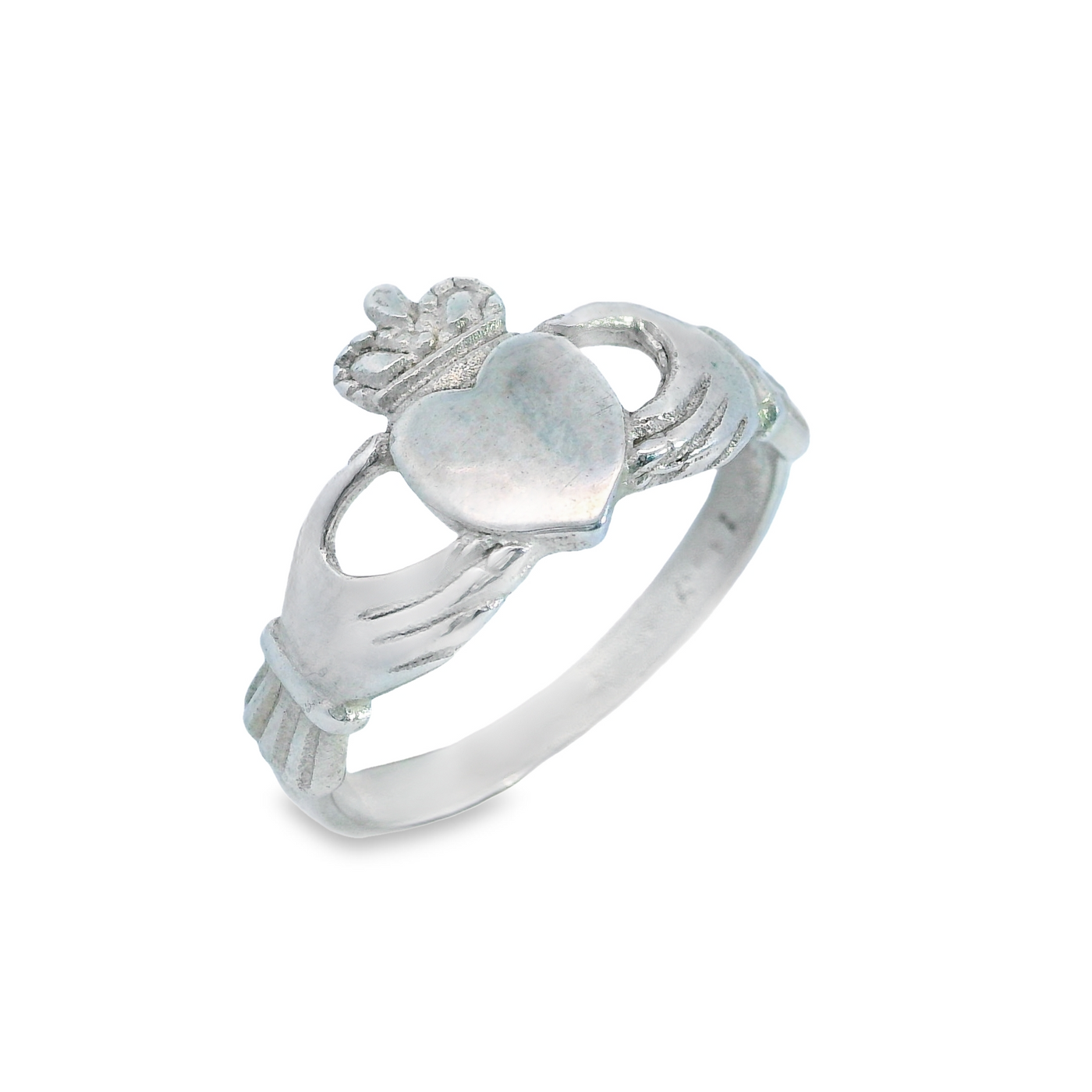 Plain gold claddagh ring